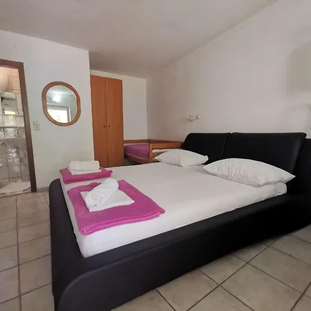 Appartement- Fuer 2 Personen- 70m Vom Entfernt By Interhome Appartamento *